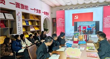 积厚攀新 墨香致远| 大理恒华公司职工读书会99 期复盘收官